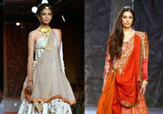 tabu turns draupadi on ramp at couture week -... tabu turns draupadi on ramp at couture week -...
