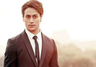 tiger shroff doesn t like celebrating his... tiger shroff doesn t like celebrating his...