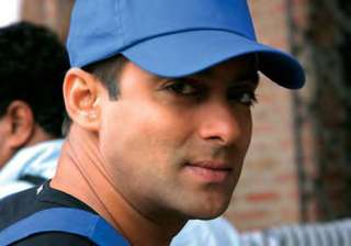 uk rejects salman khan s visa kick delayed... uk rejects salman khan s visa kick delayed...