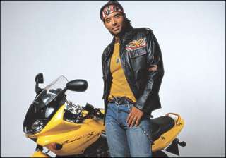 uday chopra falls off his bike - India TV uday chopra falls off his bike - India TV