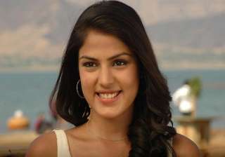 vj rhea chakraborty files molestation complaint... vj rhea chakraborty files molestation complaint...