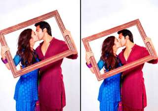 varun alia lock lips in humpty sharma ki dulhania... varun alia lock lips in humpty sharma ki dulhania...