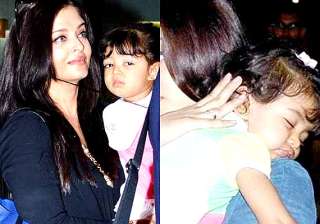 know what makes aaradhya bachchan awake till late... know what makes aaradhya bachchan awake till late...