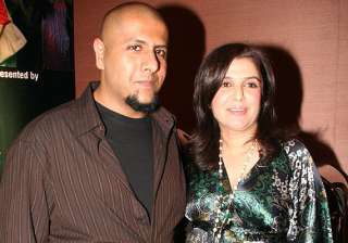 farah makes vishal dadlani do bizarre things -... farah makes vishal dadlani do bizarre things -...