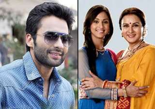 jackky bhagnani promotes youngistan in popular tv... jackky bhagnani promotes youngistan in popular tv...