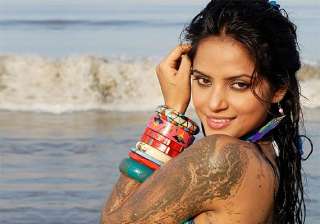 neetu chandra money has overshadowed theatre in... neetu chandra money has overshadowed theatre in...
