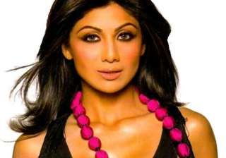 yummy mummy shilpa shetty supports non pregnancy... yummy mummy shilpa shetty supports non pregnancy...