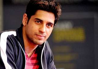 sidharth urges fans not to trust fake accounts -... sidharth urges fans not to trust fake accounts -...