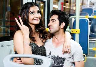 sonam kapoor happy with her work in bewakoofiyaan... sonam kapoor happy with her work in bewakoofiyaan...