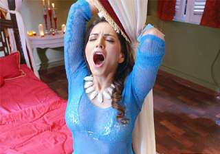 ragini mms 2 box office collection rs 16 crore on... ragini mms 2 box office collection rs 16 crore on...