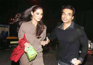 no comments uday on romance rumours - India TV no comments uday on romance rumours - India TV
