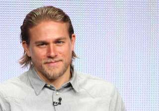 charlie hunnam quits fifty shades of grey - India... charlie hunnam quits fifty shades of grey - India...
