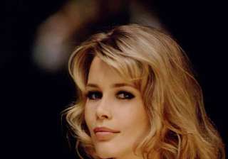 claudia schiffer once refused a million from arab... claudia schiffer once refused a million from arab...