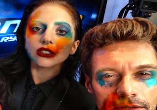 gaga gives makeover to ryan seacrest - India TV gaga gives makeover to ryan seacrest - India TV