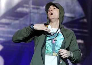 eminem grants terminally ill fan s last wish -... eminem grants terminally ill fan s last wish -...