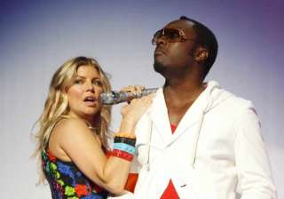 will.i.am finds fergie s new album awesome -... will.i.am finds fergie s new album awesome -...