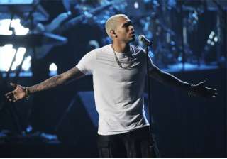 chris brown s performance interrupted by gunshots... chris brown s performance interrupted by gunshots...