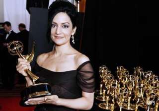 indian origin actress archie panjabi wins her... indian origin actress archie panjabi wins her...