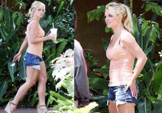 britney s back at work in studio - India TV britney s back at work in studio - India TV