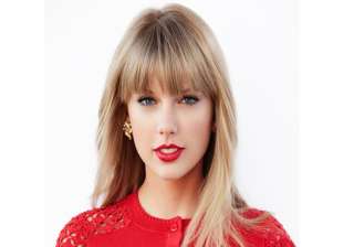 taylor swift s b day surprise for high school... taylor swift s b day surprise for high school...