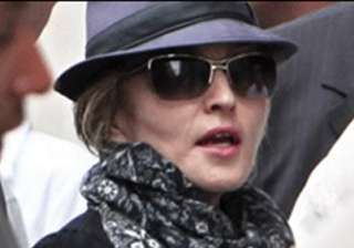 madonna in paris to direct her new movie - India... madonna in paris to direct her new movie - India...