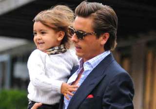 it s official scott disick is mason s father -... it s official scott disick is mason s father -...