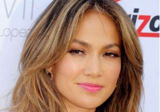 jennifer lopez to be awarded by gay rights... jennifer lopez to be awarded by gay rights...