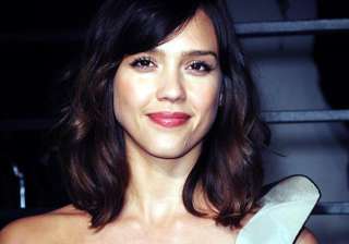jessica alba enters barely lethal - India TV jessica alba enters barely lethal - India TV