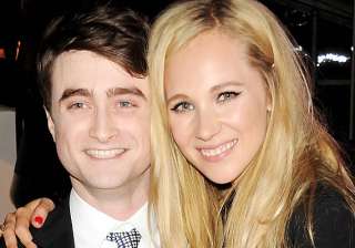 juno temple finds daniel radcliffe funny - India... juno temple finds daniel radcliffe funny - India...