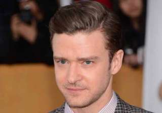 justin timberlake partied with friends post show... justin timberlake partied with friends post show...