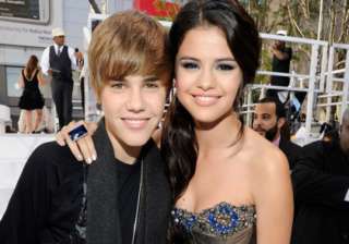 justin bieber rents chopper for selena gomez -... justin bieber rents chopper for selena gomez -...