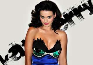 katy perry sues magazine for jeopardising... katy perry sues magazine for jeopardising...