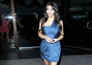kim kardashian celebrates national cleavage day... kim kardashian celebrates national cleavage day...