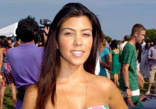 kourtney kardashian expecting third child - India... kourtney kardashian expecting third child - India...