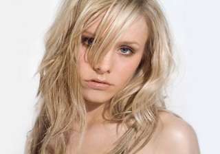 kristen bell raves about her new gig and her... kristen bell raves about her new gig and her...