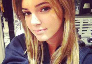 kylie jenner goes blonde - India TV kylie jenner goes blonde - India TV
