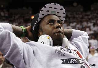 lil wayne says he feels unwanted at oklahoma... lil wayne says he feels unwanted at oklahoma...