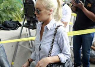 lindsay lohan bans alcohol at home - India TV lindsay lohan bans alcohol at home - India TV