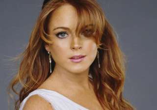 lindsay lohan cracks jokes on rehab stint - India... lindsay lohan cracks jokes on rehab stint - India...