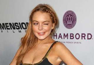 lindsay lohan thanks fans for support - India TV lindsay lohan thanks fans for support - India TV