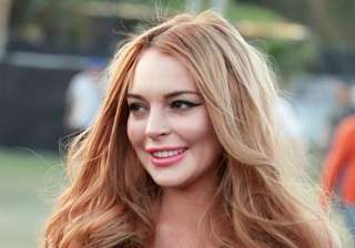 lindsay lohan ok after wreck on coastal highway -... lindsay lohan ok after wreck on coastal highway -...