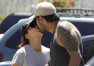 eva longoria caught kissing eduardo cruz see pics... eva longoria caught kissing eduardo cruz see pics...