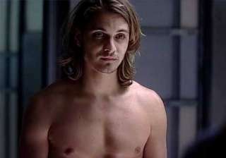 luke grimes signs 50 shades of grey movie - India... luke grimes signs 50 shades of grey movie - India...
