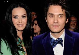 mayer perry team up for romantic duet - India TV mayer perry team up for romantic duet - India TV