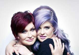 mom s illness brought kelly closer to her - India... mom s illness brought kelly closer to her - India...