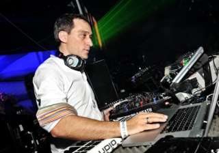 paul van dyk evolves little on evolution - India... paul van dyk evolves little on evolution - India...