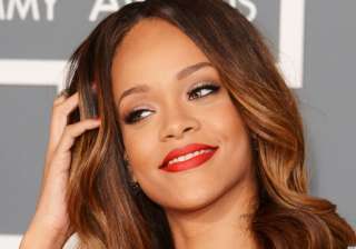rihanna wins case against uk retailer topshop -... rihanna wins case against uk retailer topshop -...
