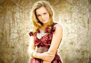 rumours hint emma watson was bullied into leaving... rumours hint emma watson was bullied into leaving...