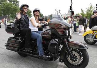 sarah palin sits on back of a motorbike - India TV sarah palin sits on back of a motorbike - India TV