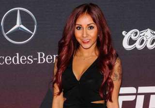 snooki makes bridesmaids wear horrible dresses -... snooki makes bridesmaids wear horrible dresses -...